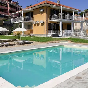 Il Gattino Di Porto - 2 - Bilocale Terrazzo Piscina , Imperia Italia